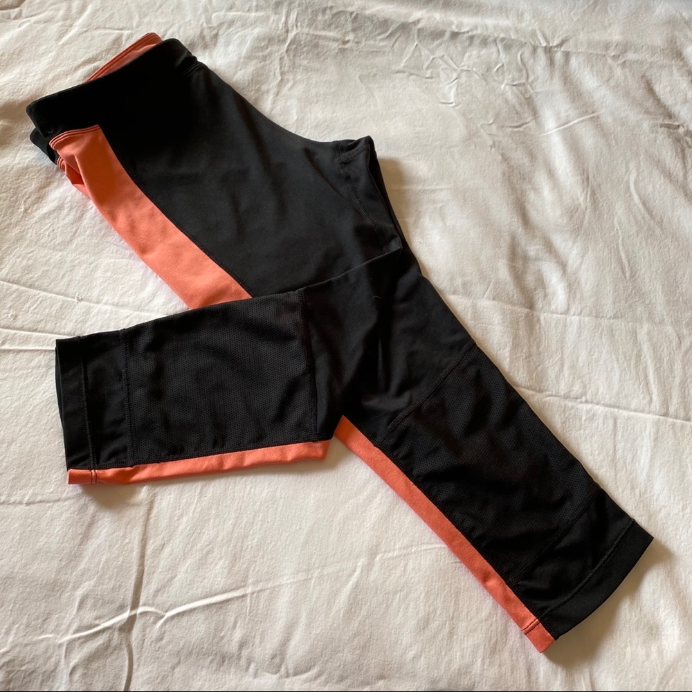 NIKE Dri-Fit Running Tights cropped Leggings 18”